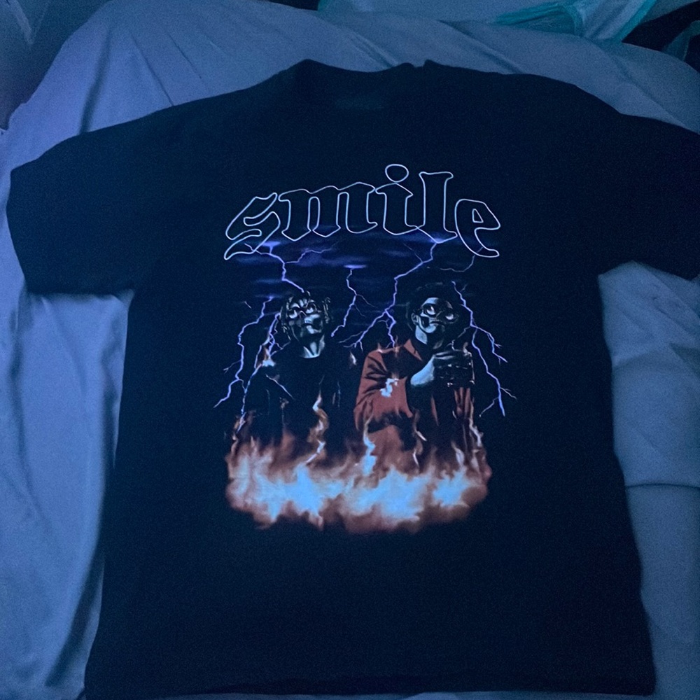 Juice Wlrd Smile merch